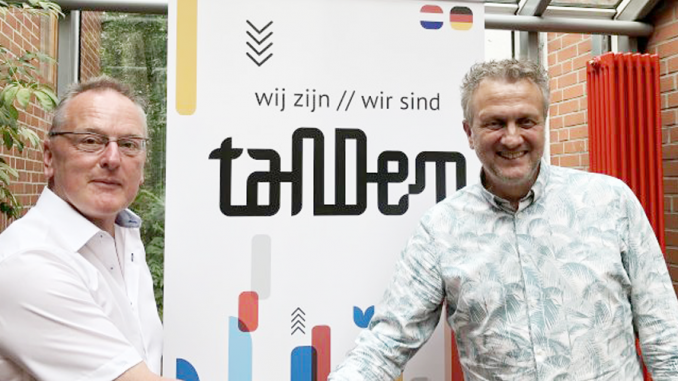 nebeneinander_gegenueber