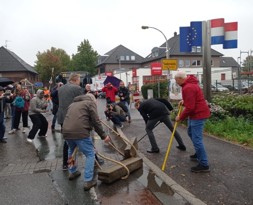 Kameras halten den Start fest, Foto Angelika Hoven